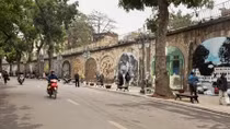 Phân luồng giao thông phục vụ chương trình "Ký ức Hà Nội - 65 năm"