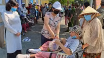 “Siêu thị 0 đồng” sẻ chia khó khăn với người lao động 
