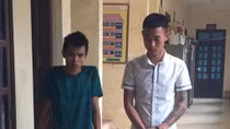 Đặt mua pháo nổ trên mạng về bán dịp Tết