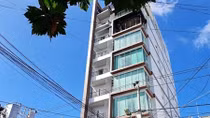 Cháy trên tầng 7 khách sạn Đông Hưng ở phố biển Nha Trang