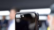 iPhone 7 cháy hàng phiên bản Jet Black, giá có thể lên tới 60 triệu đồng