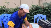 Tước bằng lái tài xế đi ngược chiều trên cầu vượt Nguyễn Chí Thanh