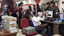Luyện “Alibaba” là ai?