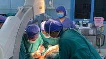 Học sinh bị thương nặng trong vụ cây ngã đè chuẩn bị được xuất viện
