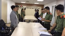 Hiệu trưởng ĐH Đông Đô cấp 193 bằng cử nhân giả, không qua tuyển sinh