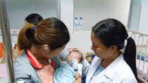 Đại phẫu tim cho bé gái 2 ngày tuổi thành công