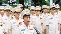 75 đại biểu điển hình tiên tiến dâng hương tưởng niệm Chủ tịch Hồ Chí Minh