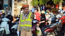 CSGT phân luồng từ xa, phối hợp chống đua xe sau trận Việt Nam –Thái Lan