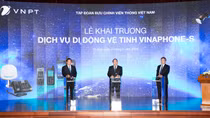 Thủ tướng Nguyễn Xuân Phúc dự lễ khai trương dịch vụ di động vệ tinh VinaPhone- S