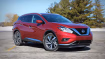 Gần 240.000 xe Nissan có nguy cơ vỡ bơm chống bó cứng phanh