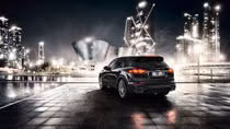 Mua Cayenne ở Việt Nam, sang Ý lái xe Porsche