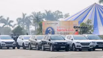 Hyundai SantaFe chở được bao nhiêu người?