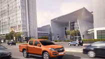 GM Việt Nam giảm giá bán dòng bán tải Chevrolet Colorado