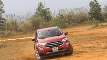 Người Việt tụ hội đem Ford EcoSport đi… phá 