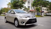 Toyota tiếp tục giảm giá xe tại Việt Nam