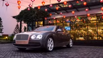 Cận cảnh Flying Spur V8 Duotone đầu tiên tại Việt Nam