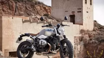 Mô tô thể thao BMW Motorrad RnineT tại Việt Nam mắc lỗi lỹ thuật