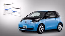 Toyota bắt tay Panasonic làm pin xe điện 