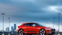 Xem SUV điện đầu tiên của Jaguar trước ngày ra mắt