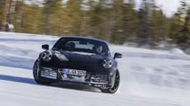 Porsche 911 mới bị “tra tấn” trước khi ra mắt toàn cầu