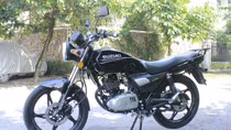 Xe côn tay giá rẻ của Suzuki xuất hiện ở Việt Nam