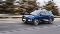 Hyundai SantaFe mới rục rịch ra mắt Việt Nam
