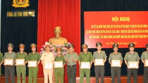 11 tập thể và 33 cá nhân được khen thưởng thực hiện Chỉ thị số 05 