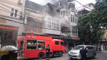 Cháy trong phố cổ