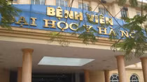 Côn đồ khống chế bảo vệ bệnh viện, chém đứt khí quản bệnh nhân