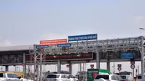 Mới chỉ 3% phương tiện qua trạm thu phí trên QL1 trả phí tự động