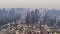 Cảnh hoang tàn sau thảm họa cháy rừng ở Bắc California