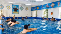 Cần có kế hoạch dài hạn xóa “mù” bơi cho trẻ em ở Hà Nội