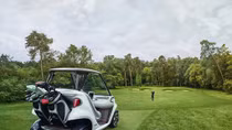 Mercedes-Benz nhảy sang lĩnh vực sản xuất xe golf