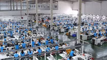 “Sáng tối” thương trường: Ít cơ hội, nhiều thách thức