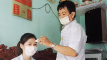 Có thể cấp thuốc điều trị tại nhà cho người bệnh để phòng COVID-19