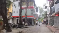 Công an phường Kim Liên đã vào cuộc, “dẹp” vi phạm