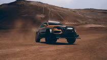 Siêu SUV “quái vật” giá triệu đô mang hình hài xe tăng