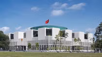 Nghị trường – Năm tháng không phai: Sơn hà thiên cổ điện kim âu