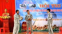 Phối hợp tổ chức hoạt động văn hóa, thể thao, thư viện cho người lầm lỗi