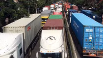 Người dân Hải Phòng khốn khổ vì giao thông ùn tắc