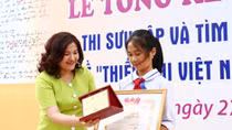 Trao giải cuộc thi Sưu tập tem