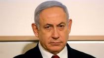 Ông Netanyahu bị truy tố, chính trường Israel hỗn loạn