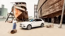 Bentley Bentayga phiên bản “ngọc trai Trung Đông” đẹp cỡ nào?