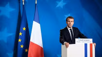 “Chiếc ô hạt nhân” của ông Macron