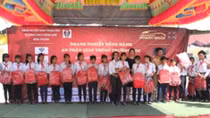 “Vì một cung đường không phấn trắng”