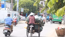 Kinh hoàng xe lôi, xe ba gác