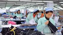 Trung Quốc điều chỉnh chiến lược kinh tế