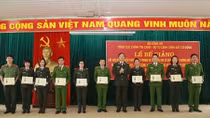 Bế giảng lớp bồi dưỡng kiến thức quốc phòng và an ninh