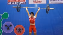 Gần 200 vận động viên dự Giải vô địch cử tạ thanh, thiếu niên quốc gia