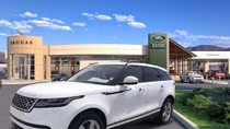 Triệu hồi để cập nhật hệ thống cho Jaguar và Land Rover
